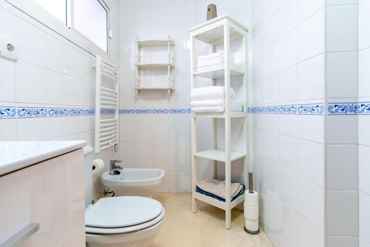 Victoria 50 Apartment Malaga Bagian luar foto
