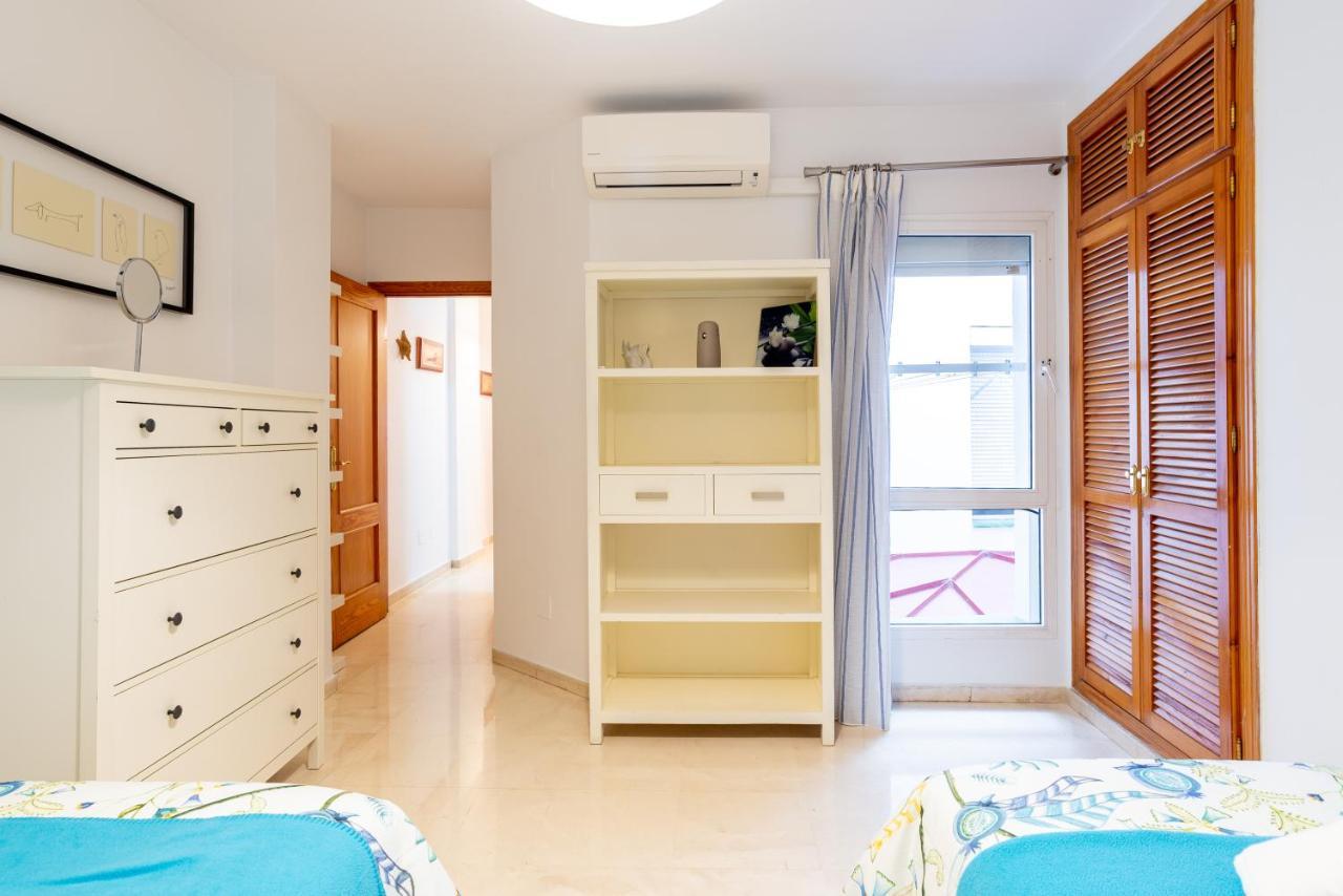 Victoria 50 Apartment Malaga Bagian luar foto